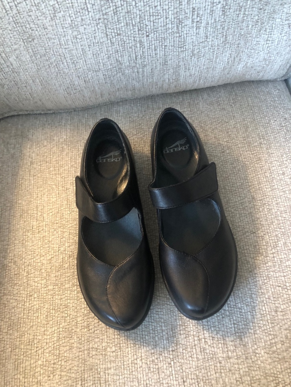 Dansko black leather Mary Janes women’s size 40